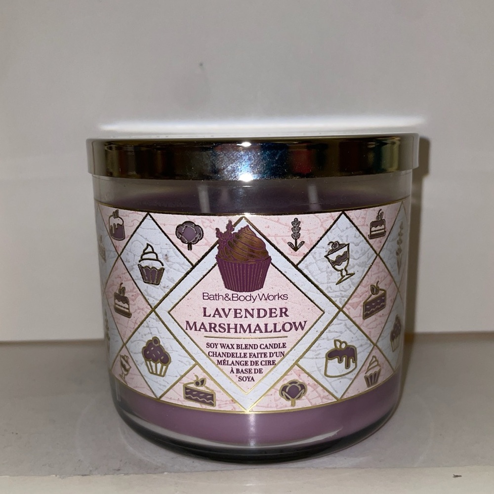 Bath & Body Works Lavender Marshmallow Scented Candle 3 Wick New